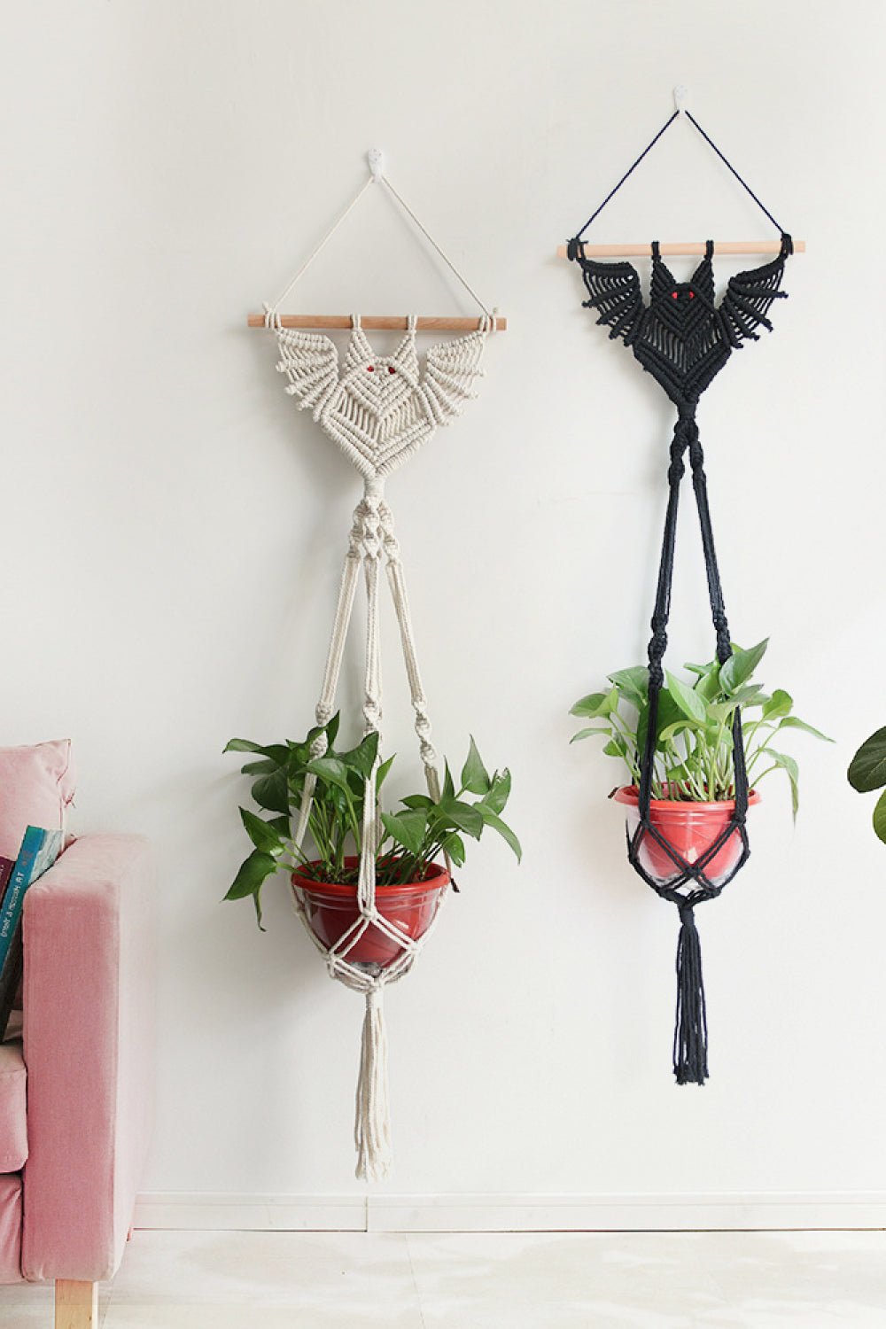 39.4" Bat Macrame Wall Plant Hanger - BloomBliss.com
