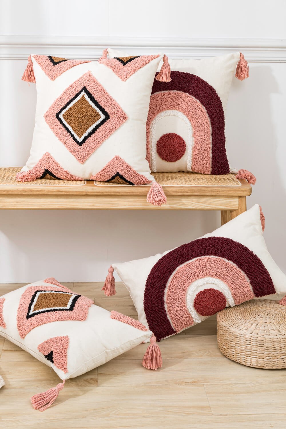 4 Styles Geometric Graphic Tassel Pillow Cover - BloomBliss.com