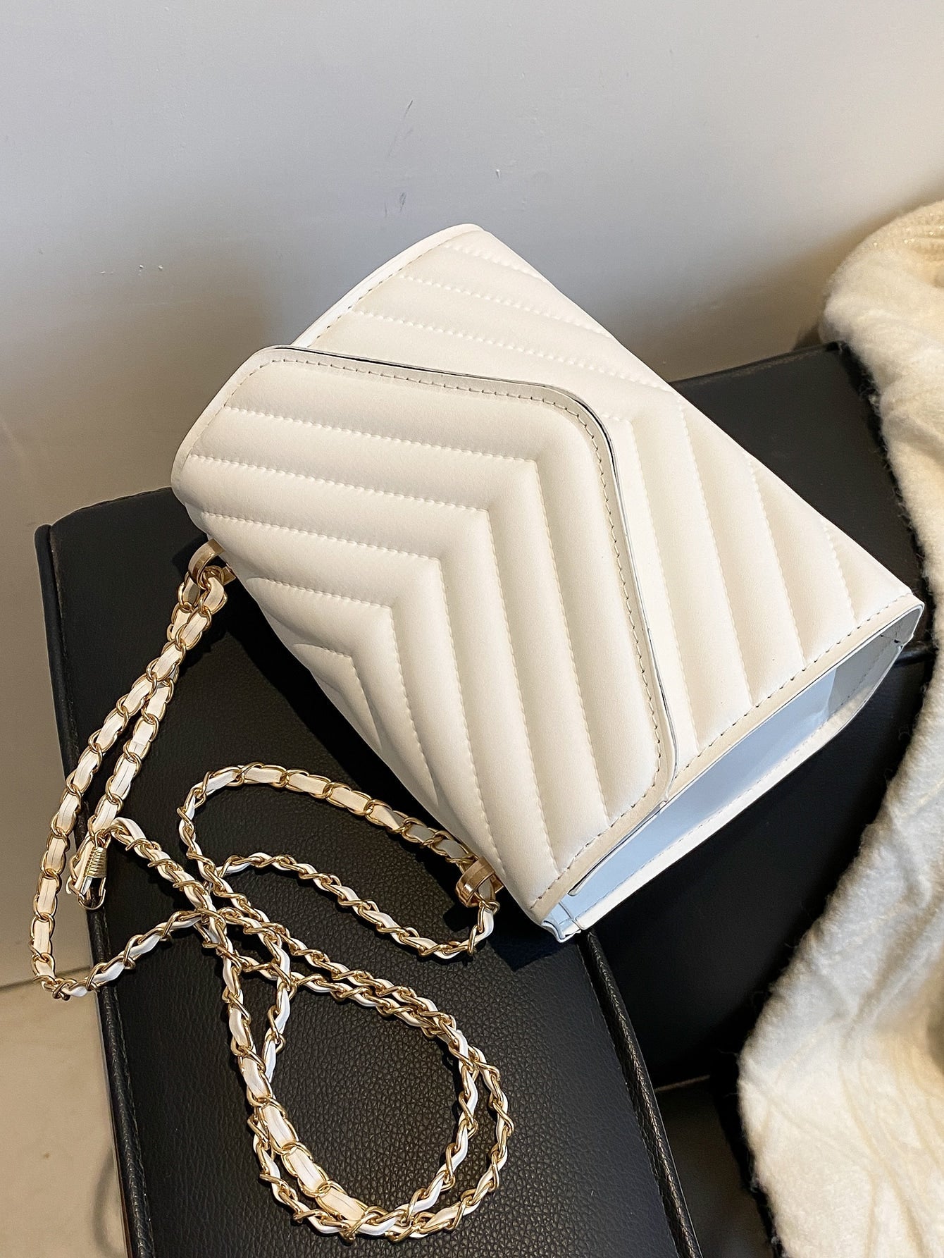 Chevron Pattern Chain Flap Square Bag - BloomBliss.com