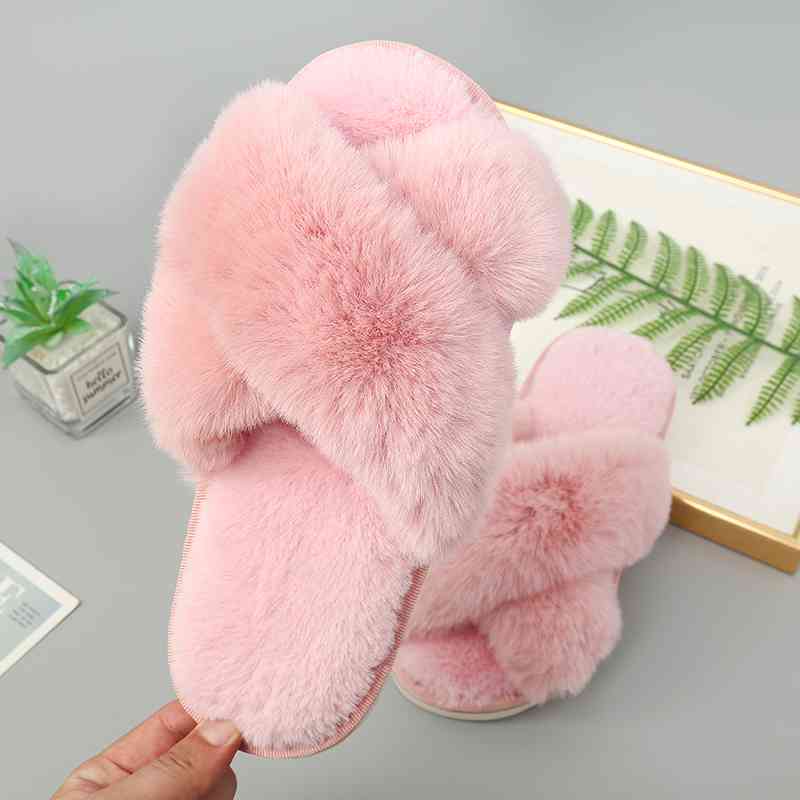 Faux Fur Crisscross Strap Slippers - BloomBliss.com