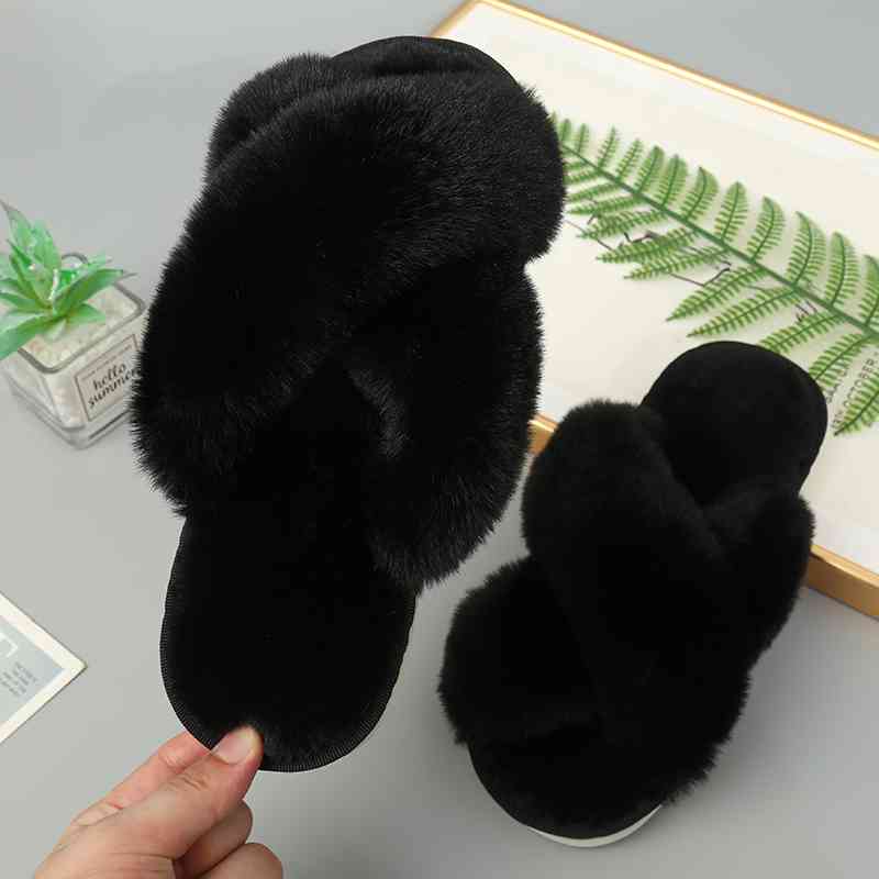 Faux Fur Crisscross Strap Slippers - BloomBliss.com