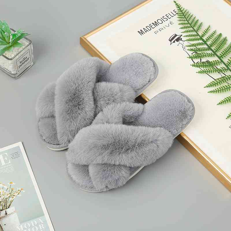Faux Fur Crisscross Strap Slippers - BloomBliss.com