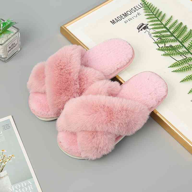 Faux Fur Crisscross Strap Slippers - BloomBliss.com
