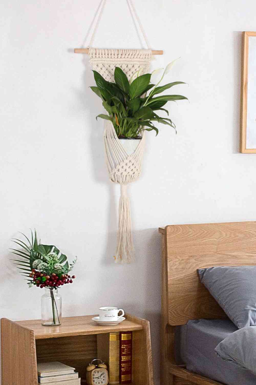 Macrame Basket Wall Hanging - BloomBliss.com