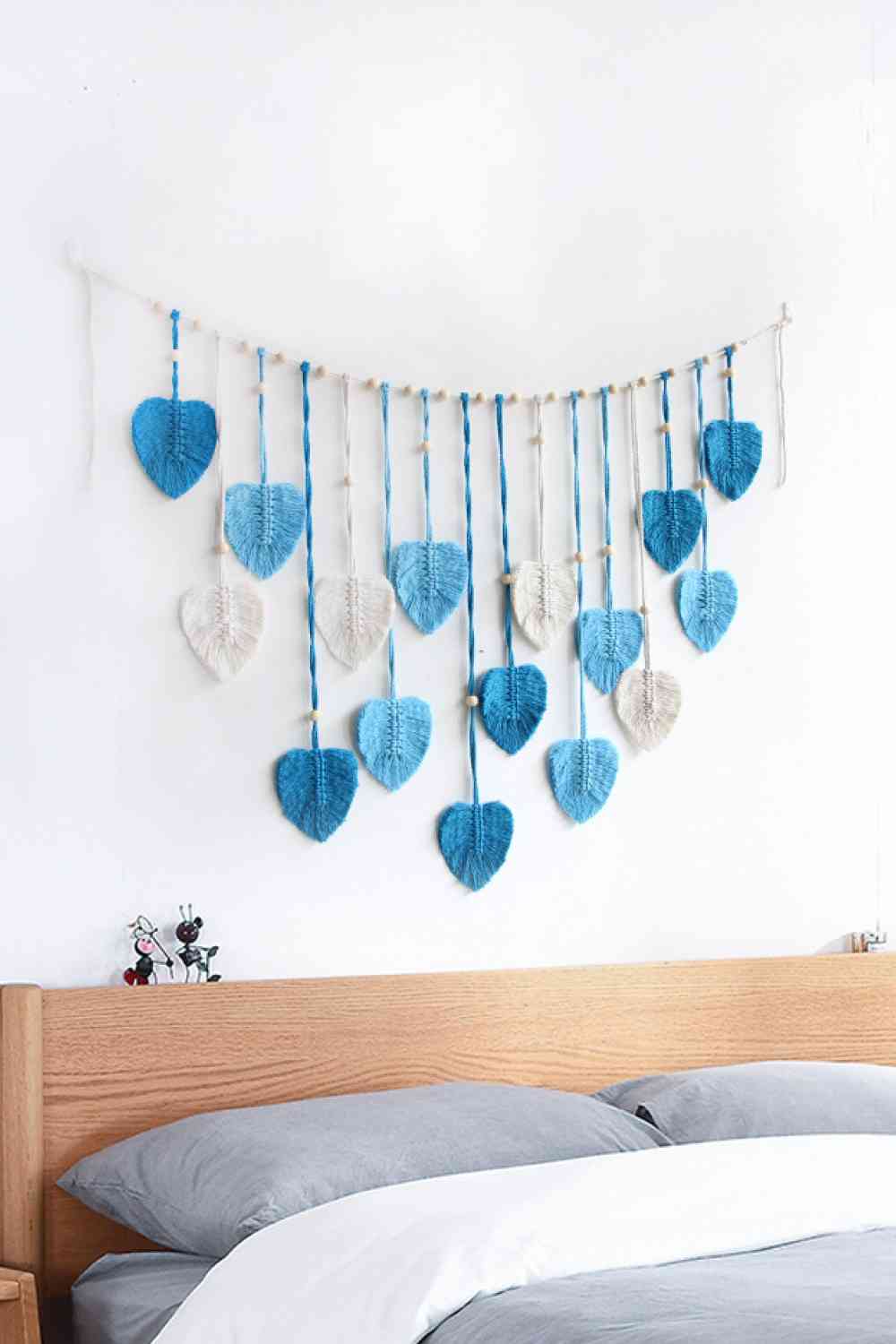 Macrame Leaf Wall Hanging - BloomBliss.com