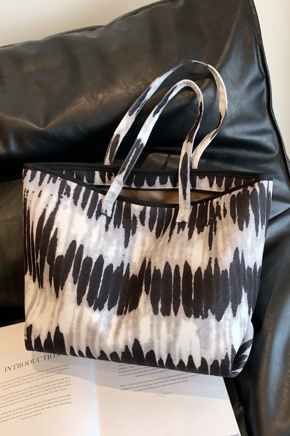 Printed PU Leather Tote Bag - BloomBliss.com