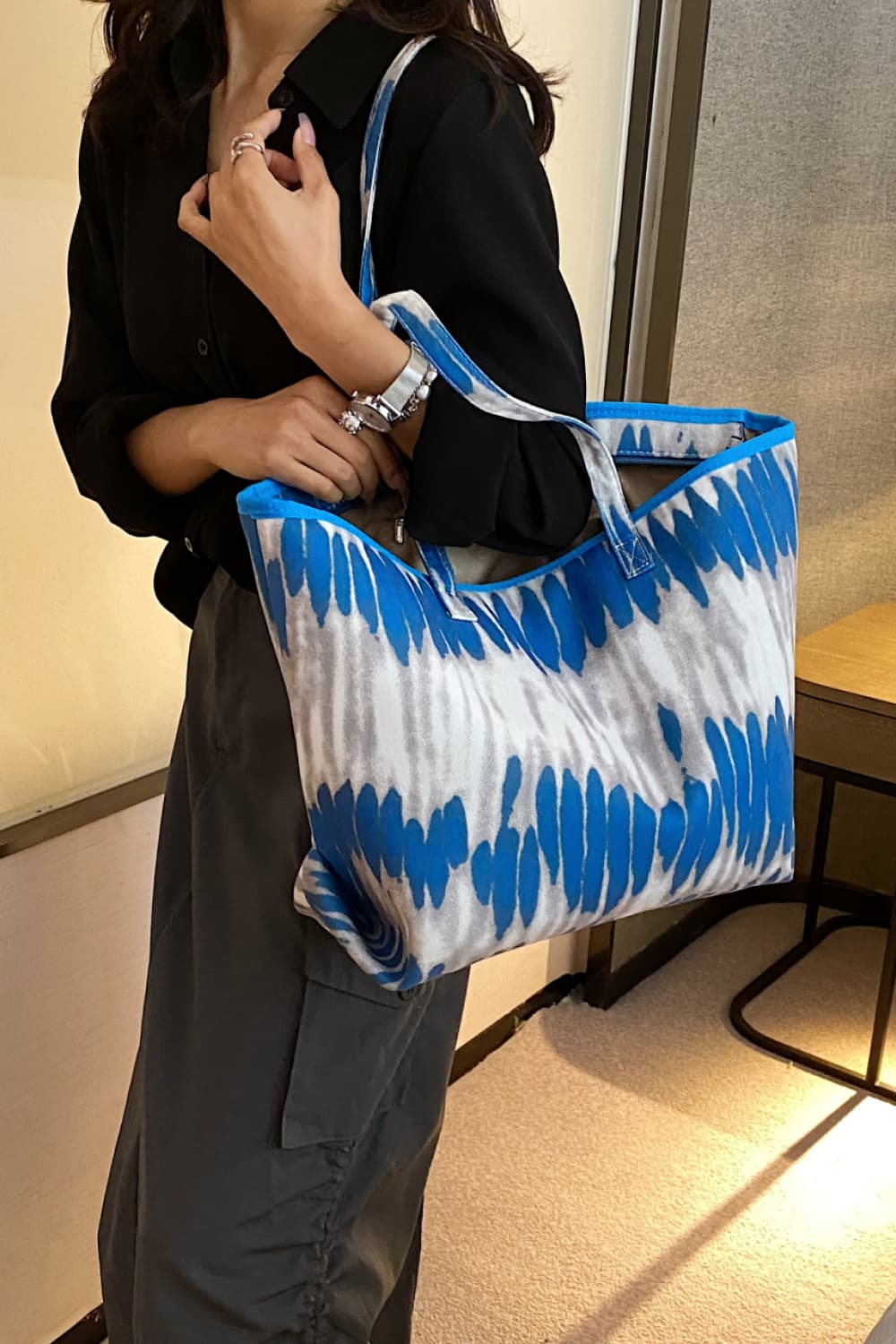 Printed PU Leather Tote Bag - BloomBliss.com