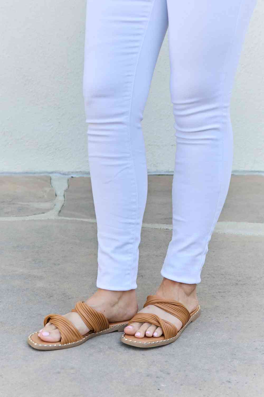 Qupid Summertime Fine Double Strap Twist Sandals - BloomBliss.com