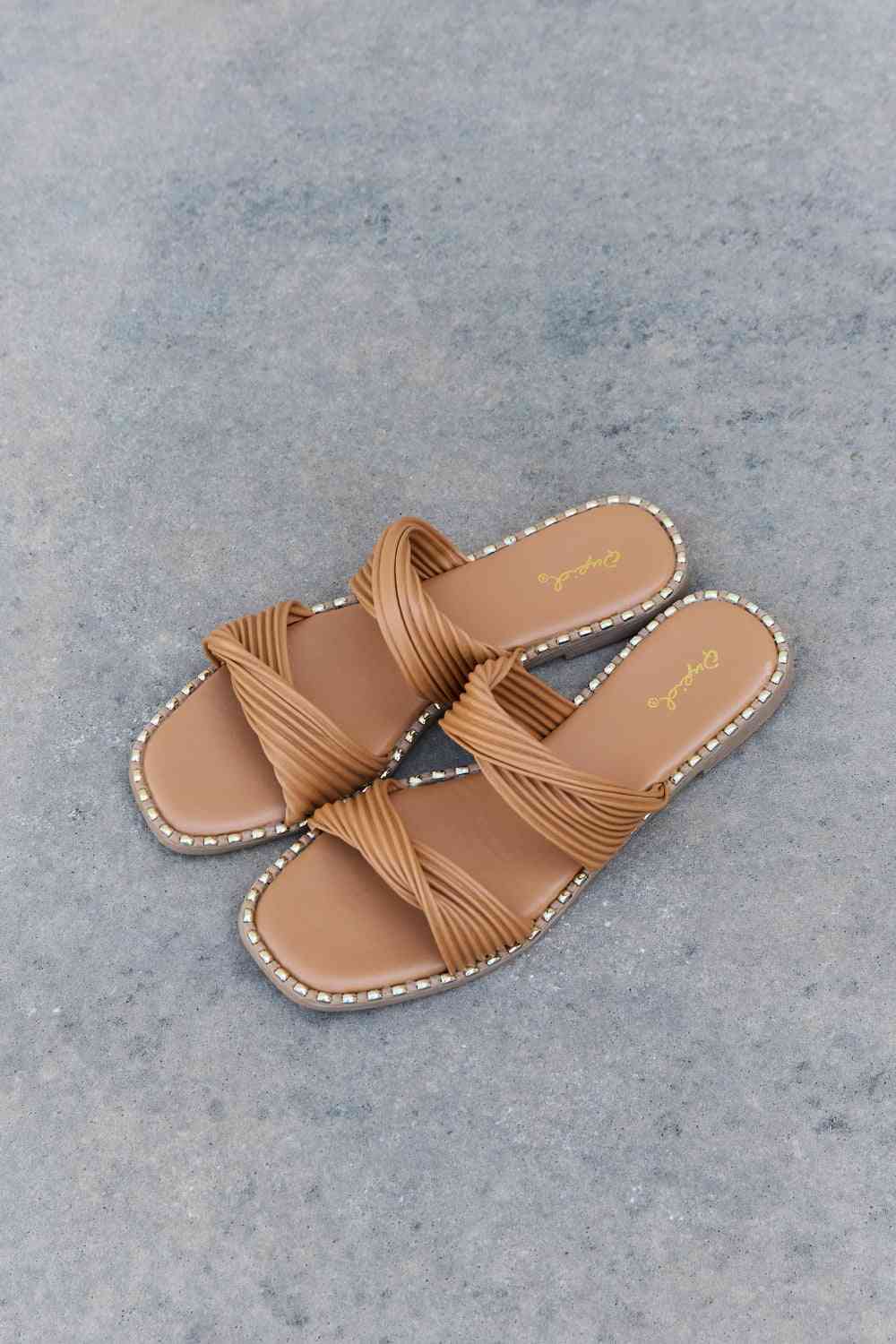 Qupid Summertime Fine Double Strap Twist Sandals - BloomBliss.com