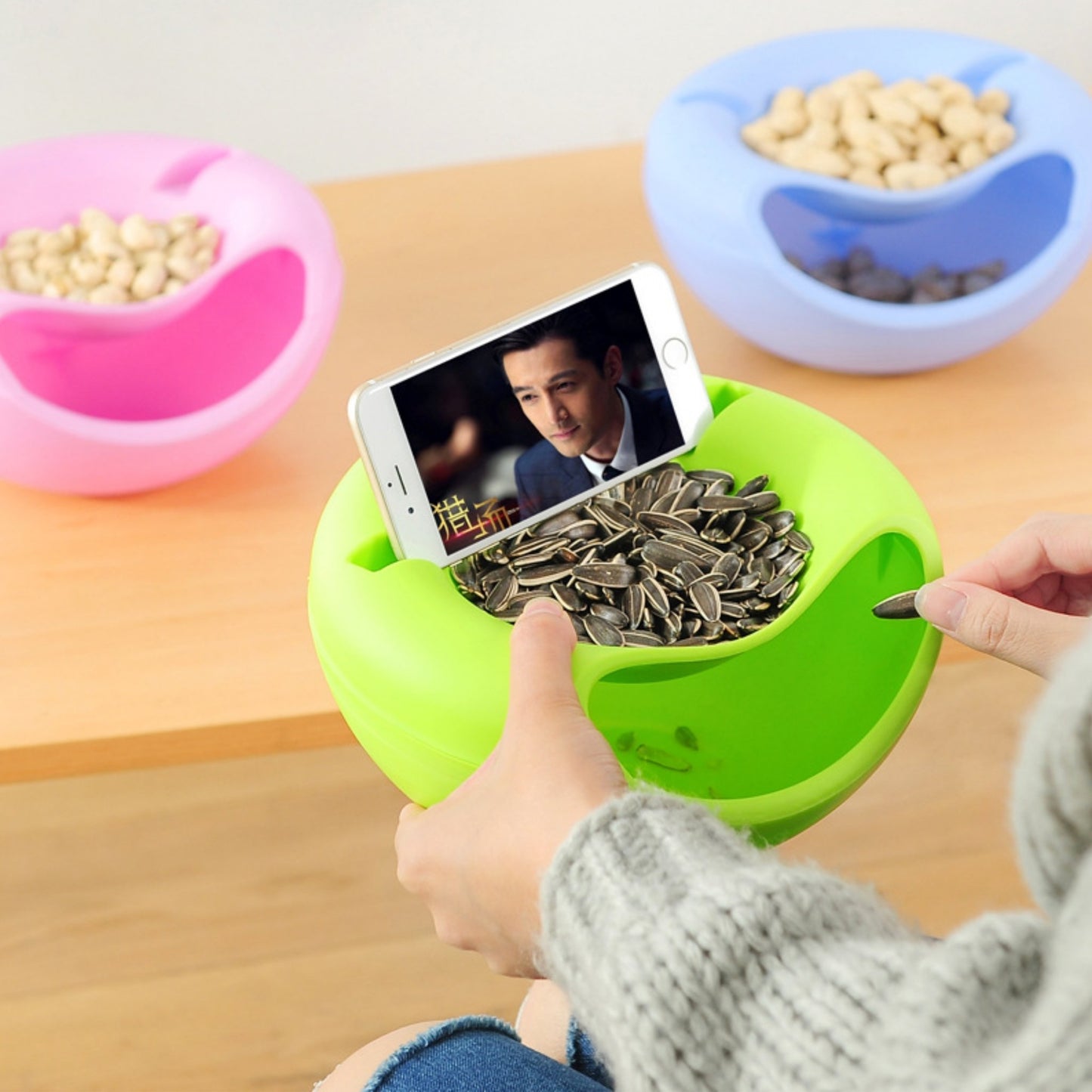 Snack Bowl with Phone Holder - BloomBliss.com
