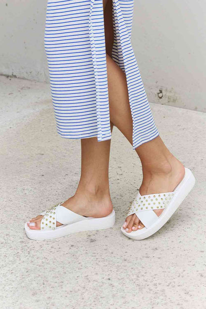 Forever Link Studded Cross Strap Sandals in White - BloomBliss.com