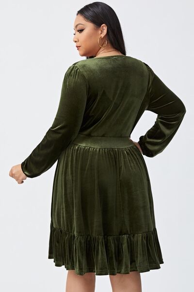 Plus Size Plunge Long Sleeve Mini Dress - BloomBliss.com
